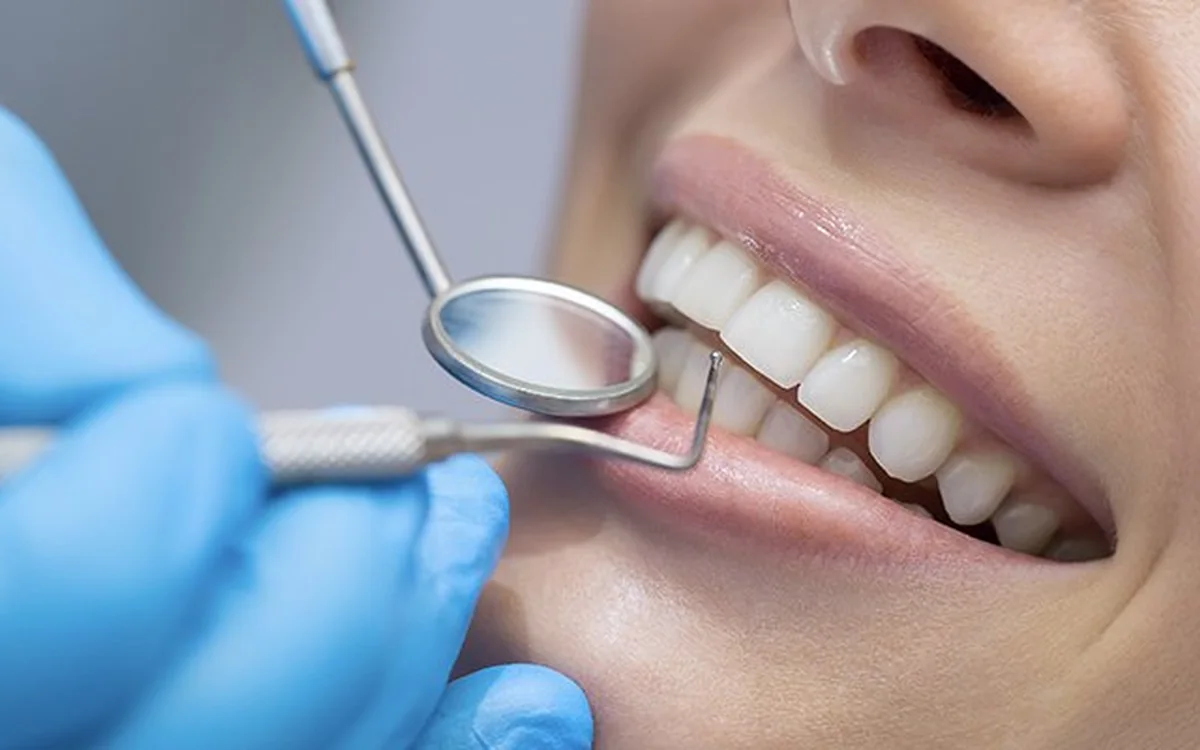 Dental treatment consultation